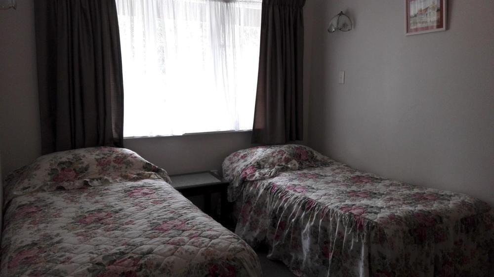Browns Bay Olive Tree Motel & Apartment Okura Bush Eksteriør bilde
